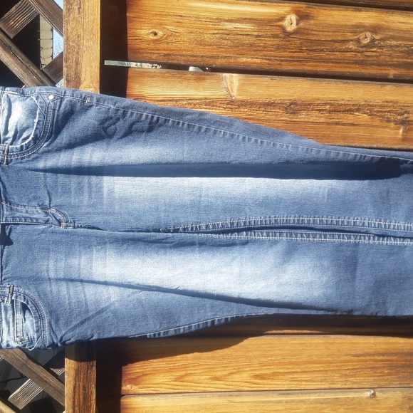 Angel's Jean's Acid wash with embroidered pockets - Picture 3 of 7